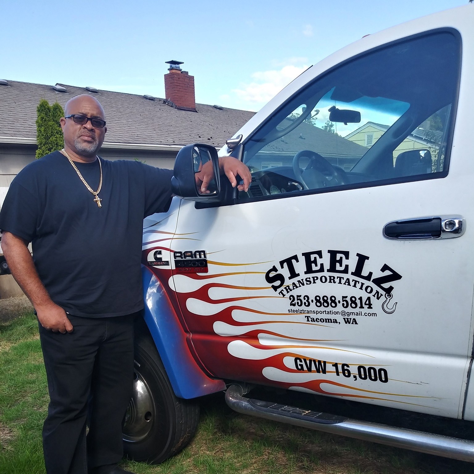 Steelz Transportation and Towing provides swift and dependable emergency towing services, ready to assist you during unexpected situations. Whether you're stranded on the road or facing an urgent vehicle issue, I am committed to delivering prompt and professional towing when you need it most. I prioritize your safety and convenience with my rapid response service.