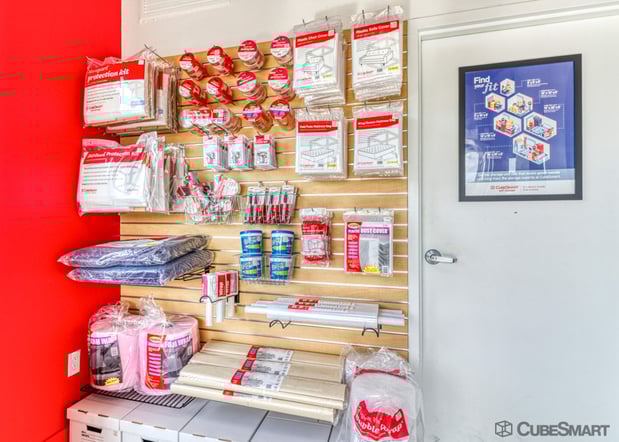 Images CubeSmart Self Storage