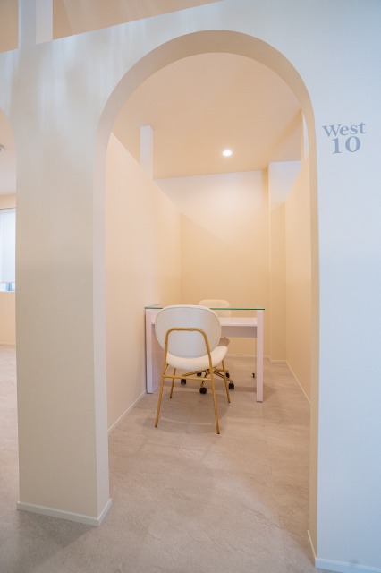 Images シェアプラス 本町 シェアサロン