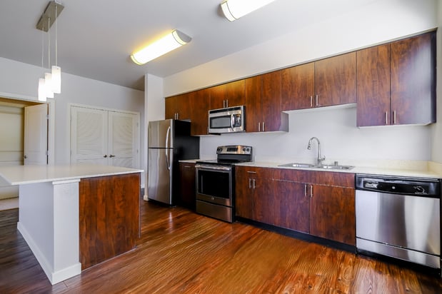 Images Elan Redmond Apartments