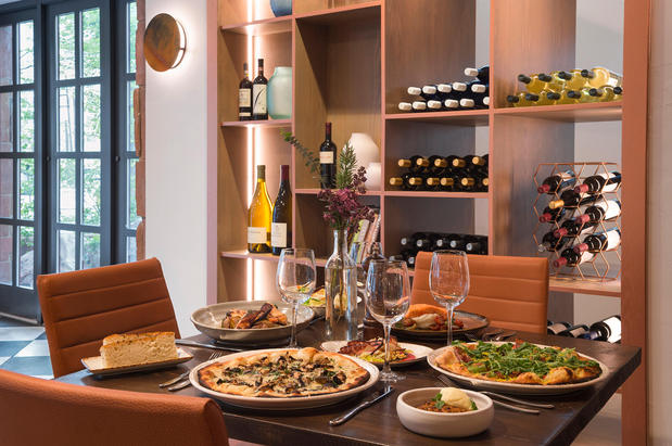 Images Warwick Denver