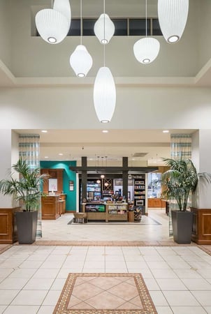 Images Hilton Garden Inn Lake Forest Mettawa