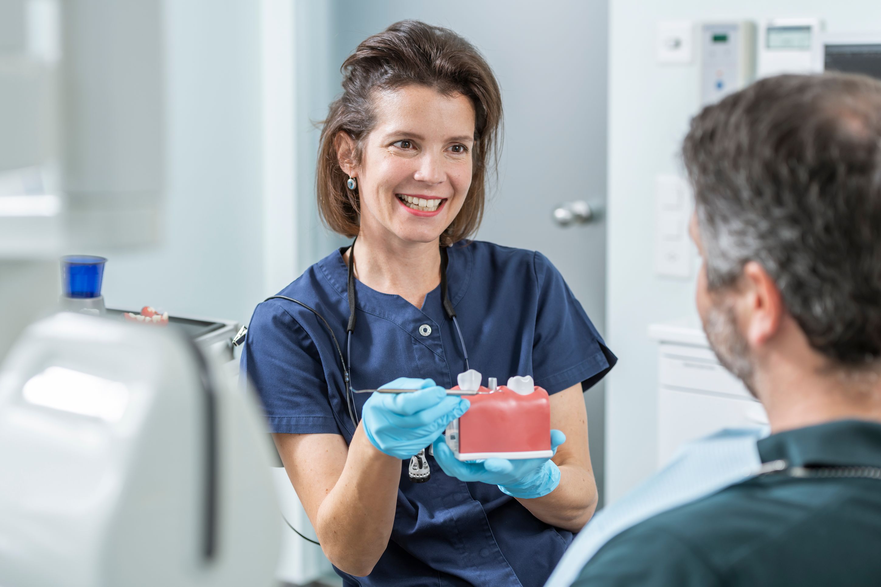 Bilder Dr. med. dent. Brandenberg Francine