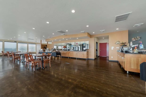 Images Best Western Plus Northwoods Inn