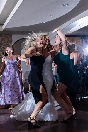 Images Claire Larisa Photography