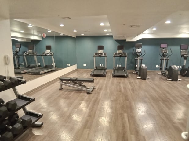 Images Holiday Inn Express Queens - Maspeth by IHG