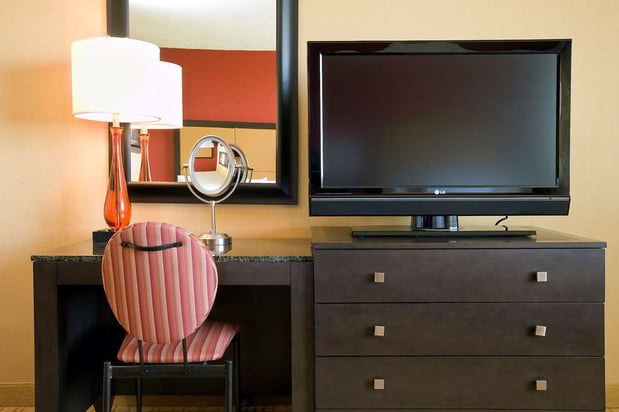 Images Embassy Suites by Hilton Kansas City International Airport