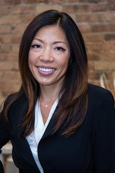 Dr. Grace Lee Lakeview Smiles - Lakeview Chicago (773)570-2549