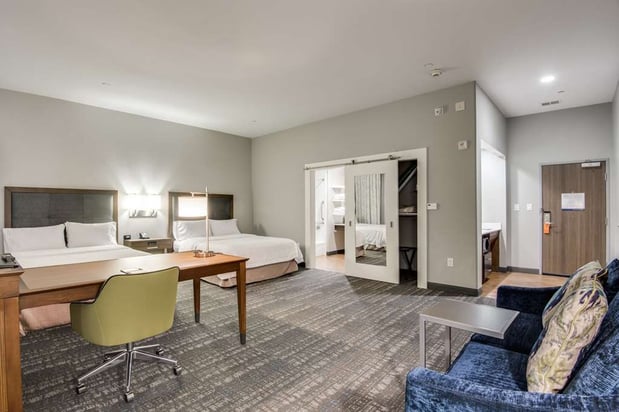 Images Hampton Inn & Suites Dallas/Ft. Worth Airport South