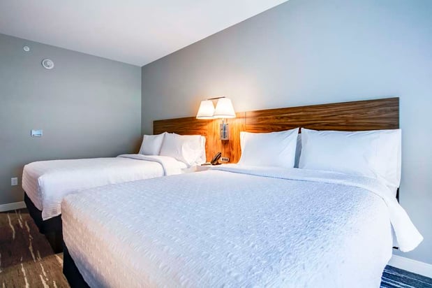 Images Hampton Inn & Suites by Hilton Louisville East Oxmoor