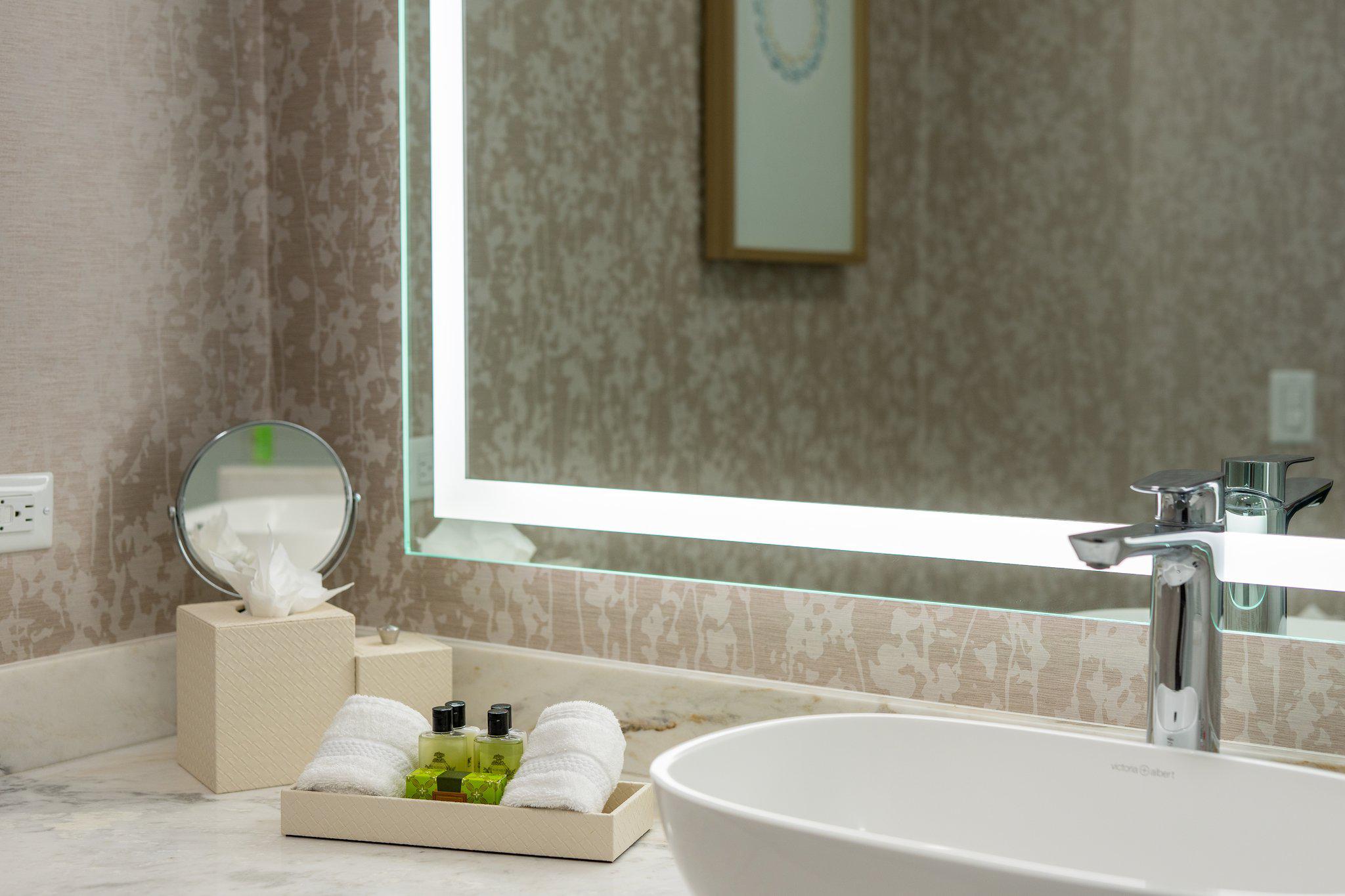InterContinental Costa Rica at Multiplaza Mall by IHG