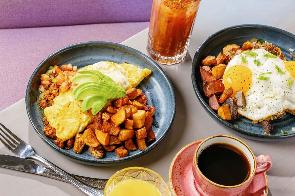 Paloma's at Lela Image