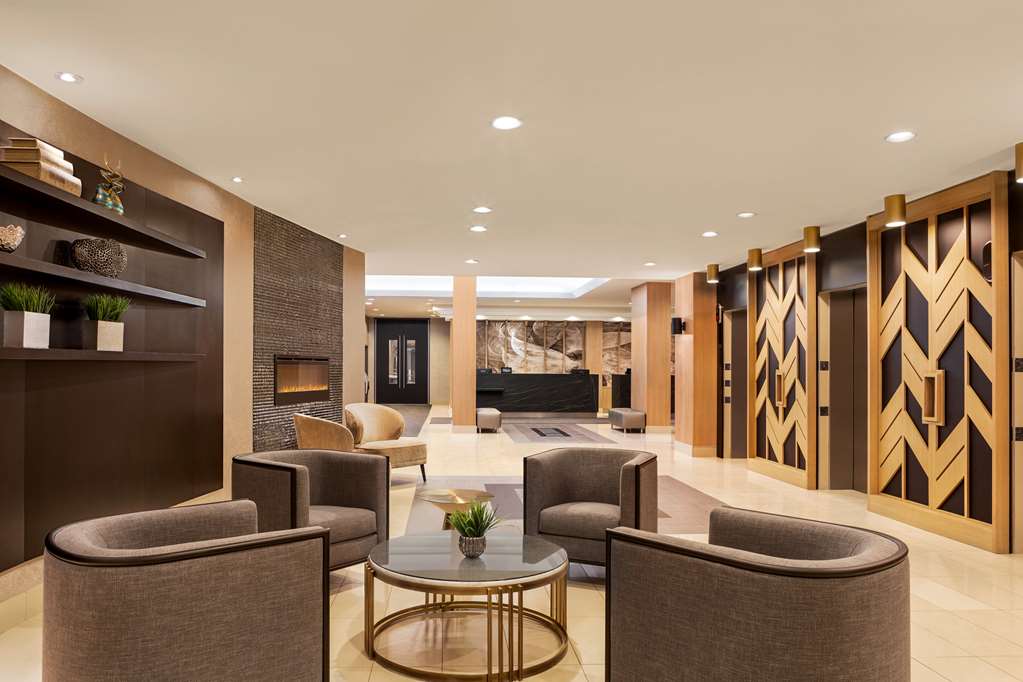Images DoubleTree by Hilton Pointe Claire Montreal Airport West
