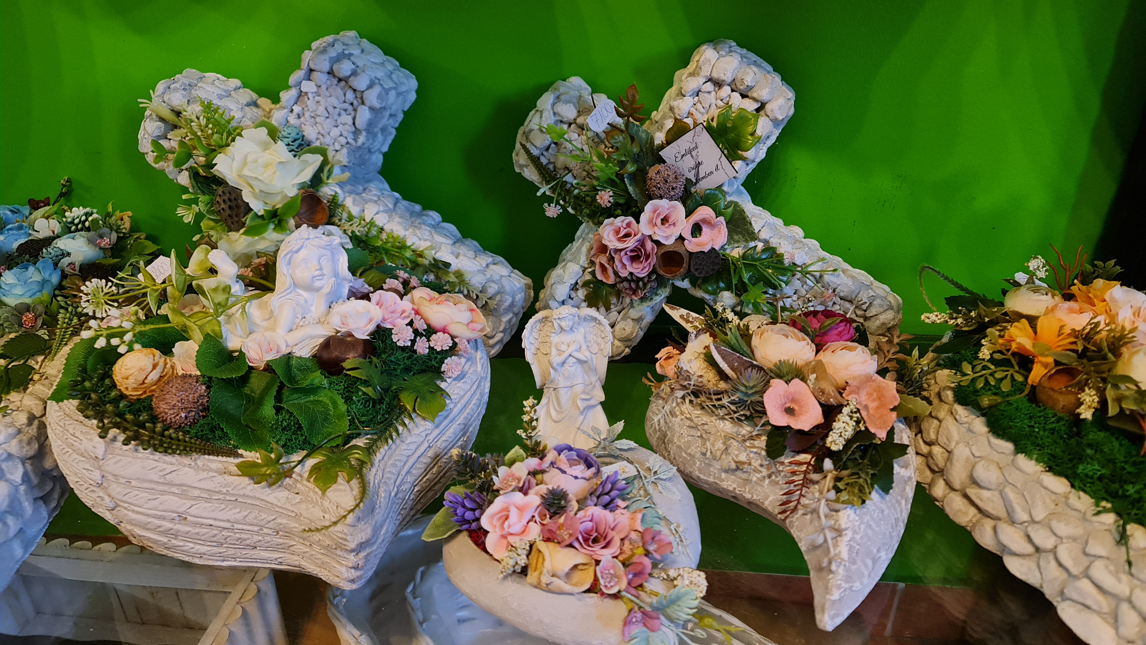 Images Orchidea Temetkezés  Black-Box 97 Kft.