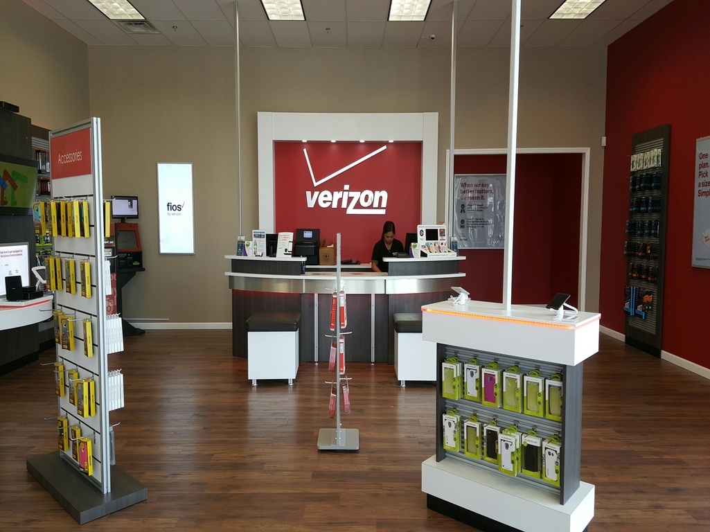 Verizon Authorized Retailer, TCC Coupons near me in N ...