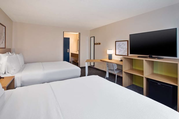 Images Spark by Hilton Walker Grand Rapids North