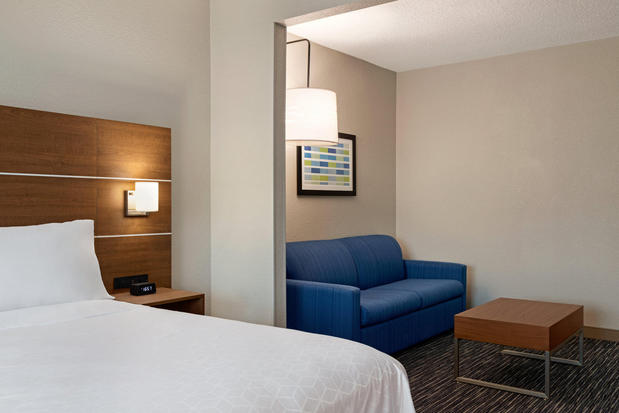 Images Holiday Inn Express & Suites Pembroke Pines-Sheridan St, an IHG Hotel
