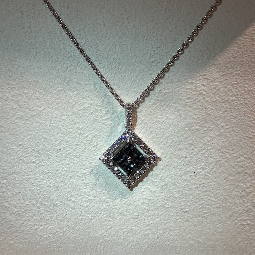 Images KOMEHYO（コメ兵）買取センターアミュプラザ鹿児島