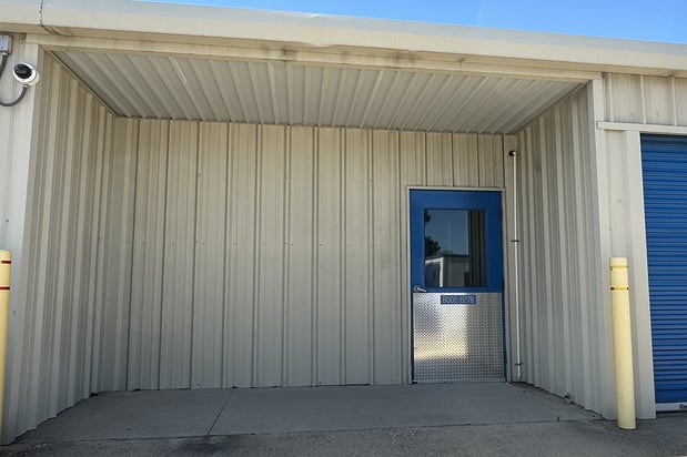 Images SmartStop Self Storage