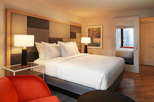 Images Hilton Grand Vacations Club Chicago Magnificent Mile