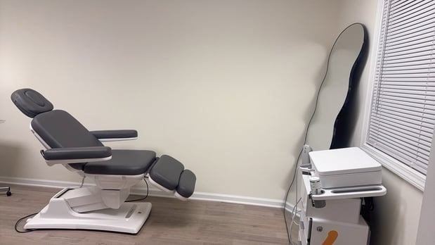 Images Essential Injectable LLC