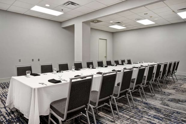 Images Embassy Suites by Hilton Charleston