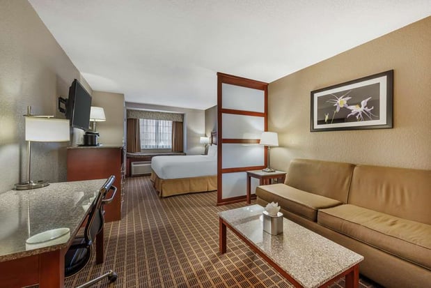 Images Best Western Plus Peak Vista Inn & Suites