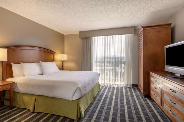 Images Embassy Suites by Hilton San Francisco Airport Waterfront