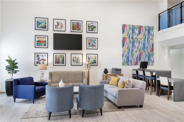 Images Best Western Plus Executive Hotel & Suites