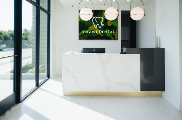 Images August Dental