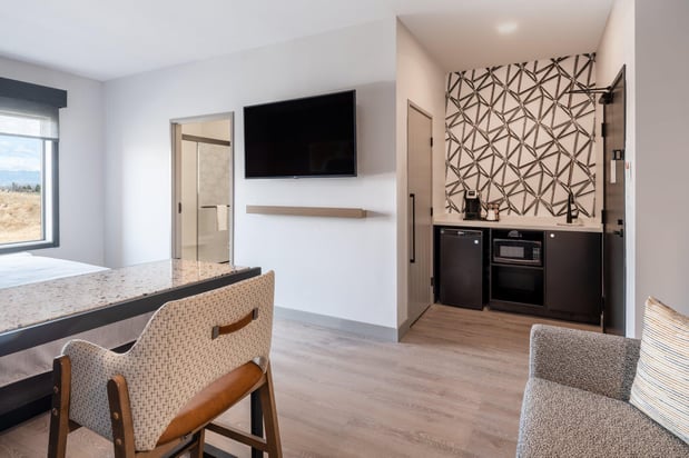 Images Atwell Suites Denver Airport – Tower Road by IHG