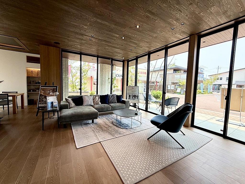 Images ダイワハウス小雑賀展示場