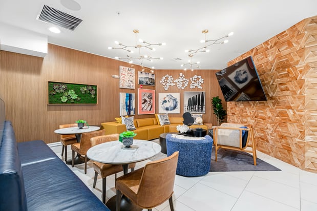 Images Pearl Dadeland