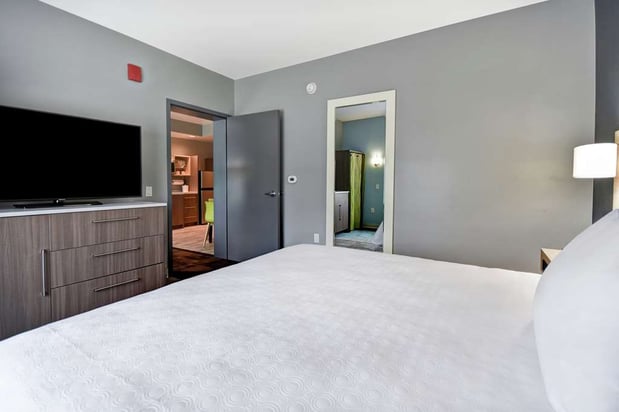 Images Home2 Suites by Hilton San Francisco Airport North