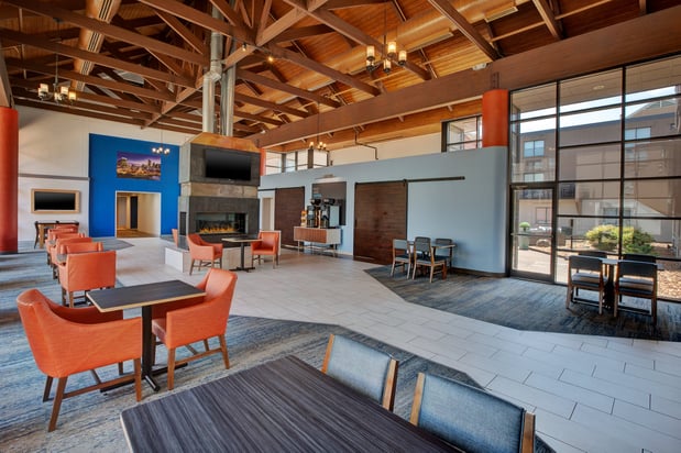 Images Holiday Inn Express Nashville Airport by IHG