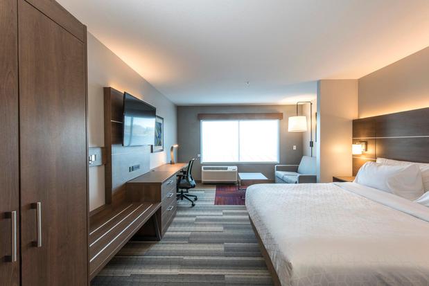 Images Holiday Inn Express & Suites Phoenix North - Happy Valley by IHG