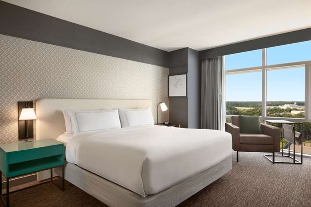 Images Hilton Baltimore BWI Airport