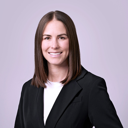 Kara Jones headshot.