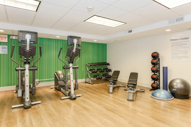 Images Holiday Inn Express Milwaukee-West Medical Center by IHG