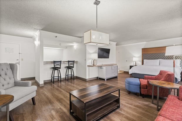 Images Holiday Inn Tampa Westshore - Airport Area by IHG