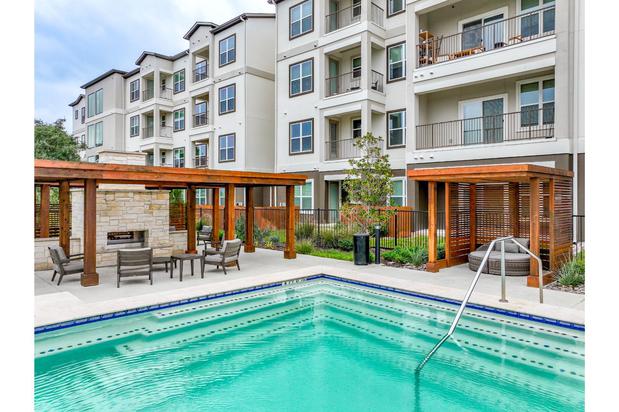Images Reveal at Onion Creek Apartments