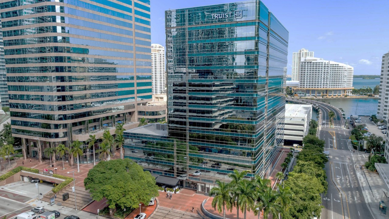 Accenture US Miami Brickell Avenue