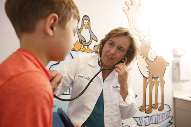 Images Dr. Lisa M. Guthrie