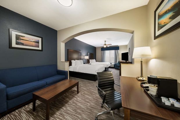 Images Best Western Plus Lake Dallas Inn & Suites