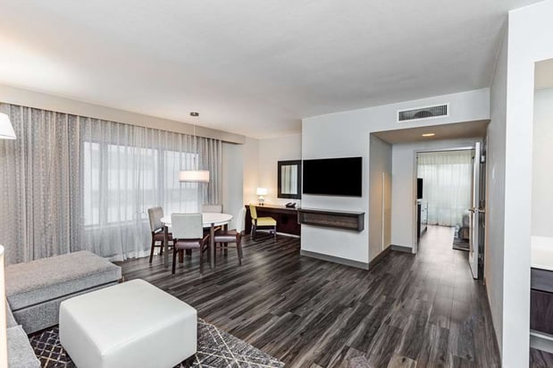 Images Embassy Suites by Hilton Houston Energy Corridor