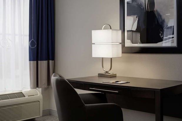 Images DoubleTree by Hilton Richmond Airport