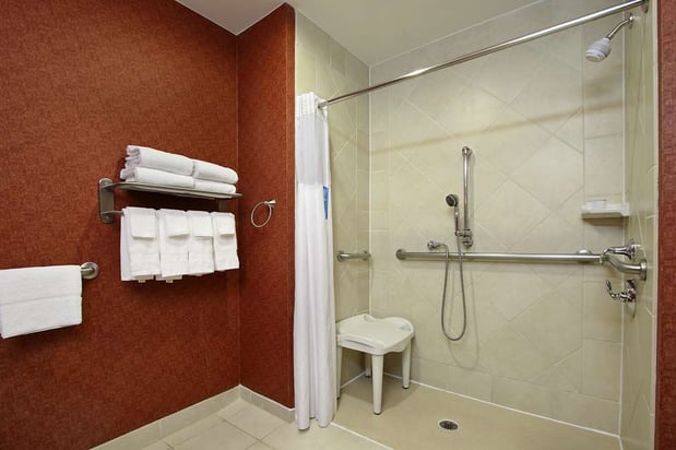 Images Hampton Inn & Suites Conroe - I-45 North