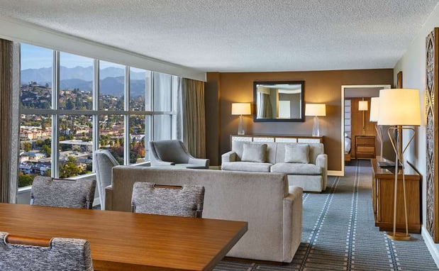 Images Hilton Los Angeles North/Glendale & Executive Meeting Ctr