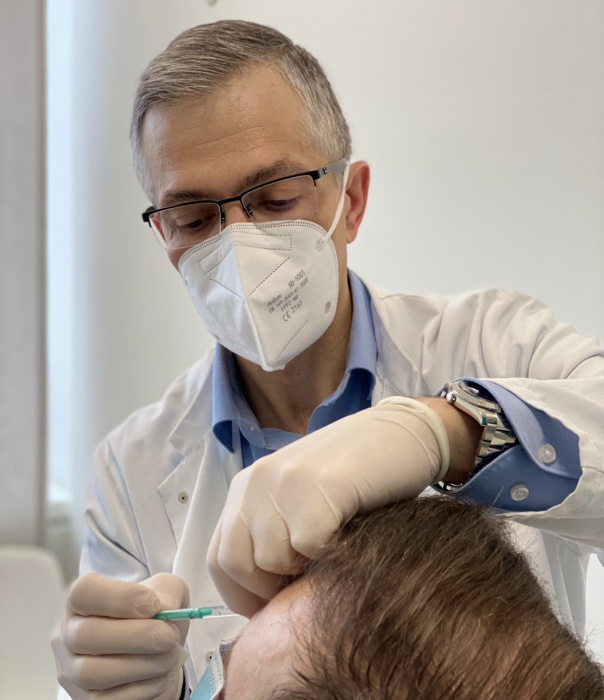 Dr. Roman Lisovets, Reichsstr. 59 in Düsseldorf