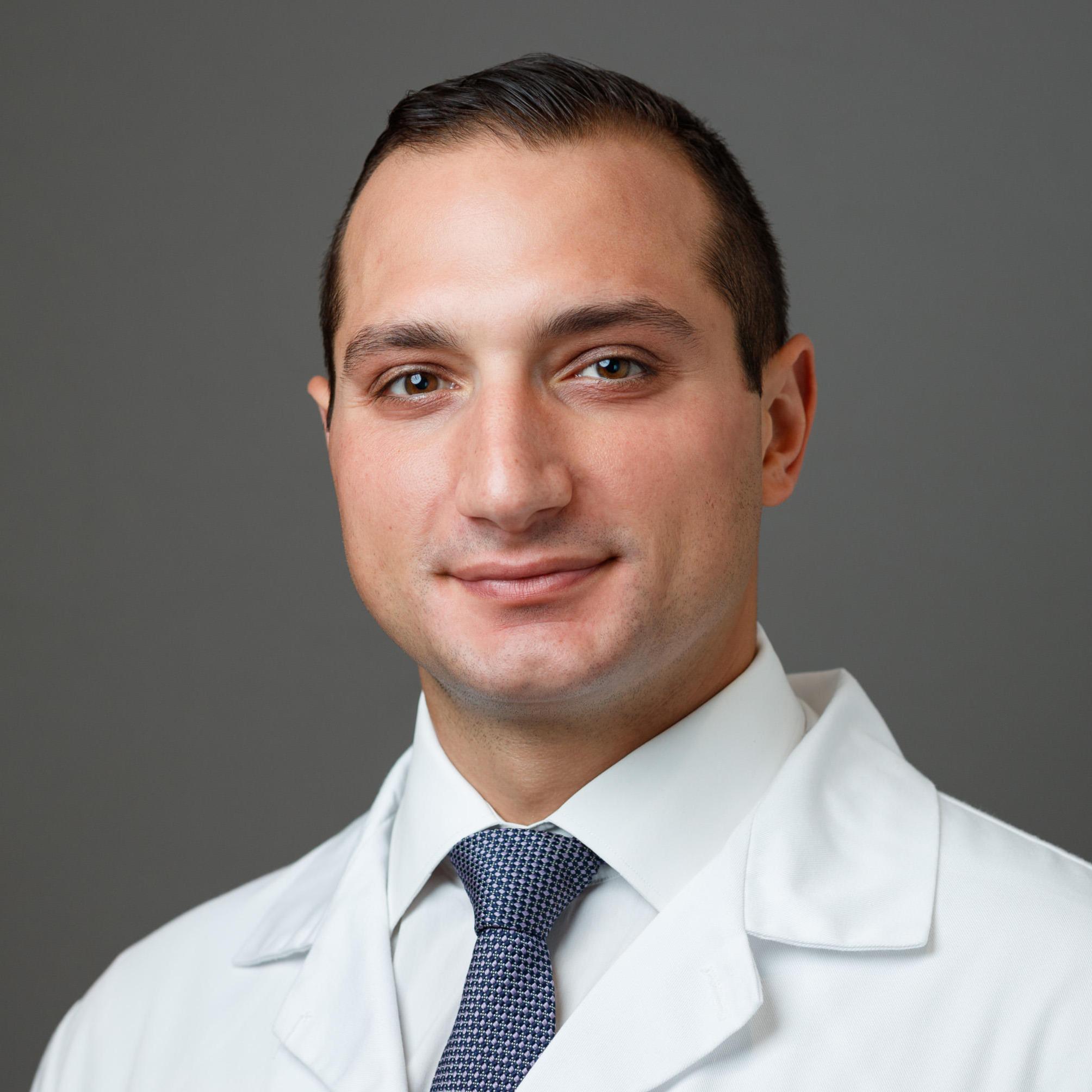 Dr. Francis Lovecchio, MD, Orthopedic Surgery New York, NY WebMD